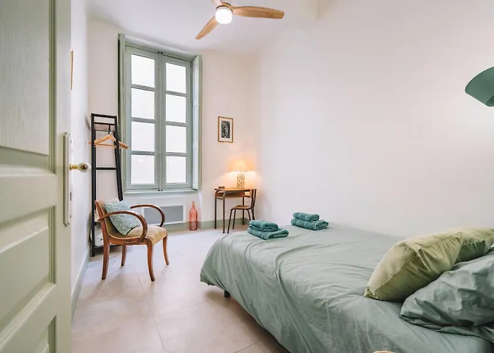 Un Joyau Occitan Апартаменты Ним