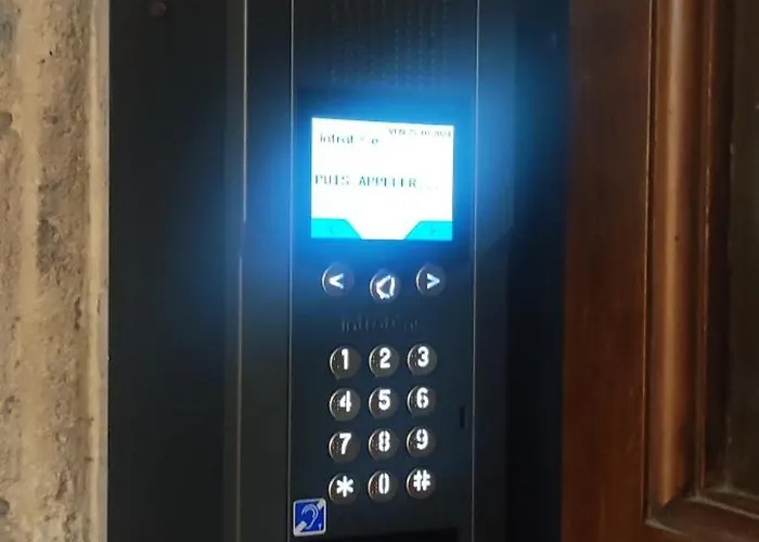 Un Joyau Occitan * Nîmes